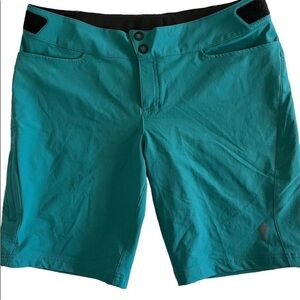 Specialized Women’s Andorra Comp Shorts Tropical Teal Size Large EUC